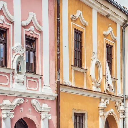 Skodova 4*